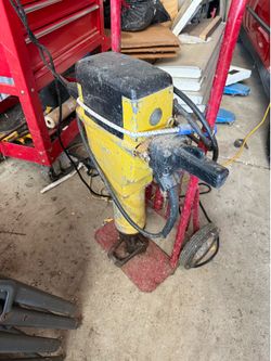 Bosch Electric Jackhammer with Cart – Heavy Duty