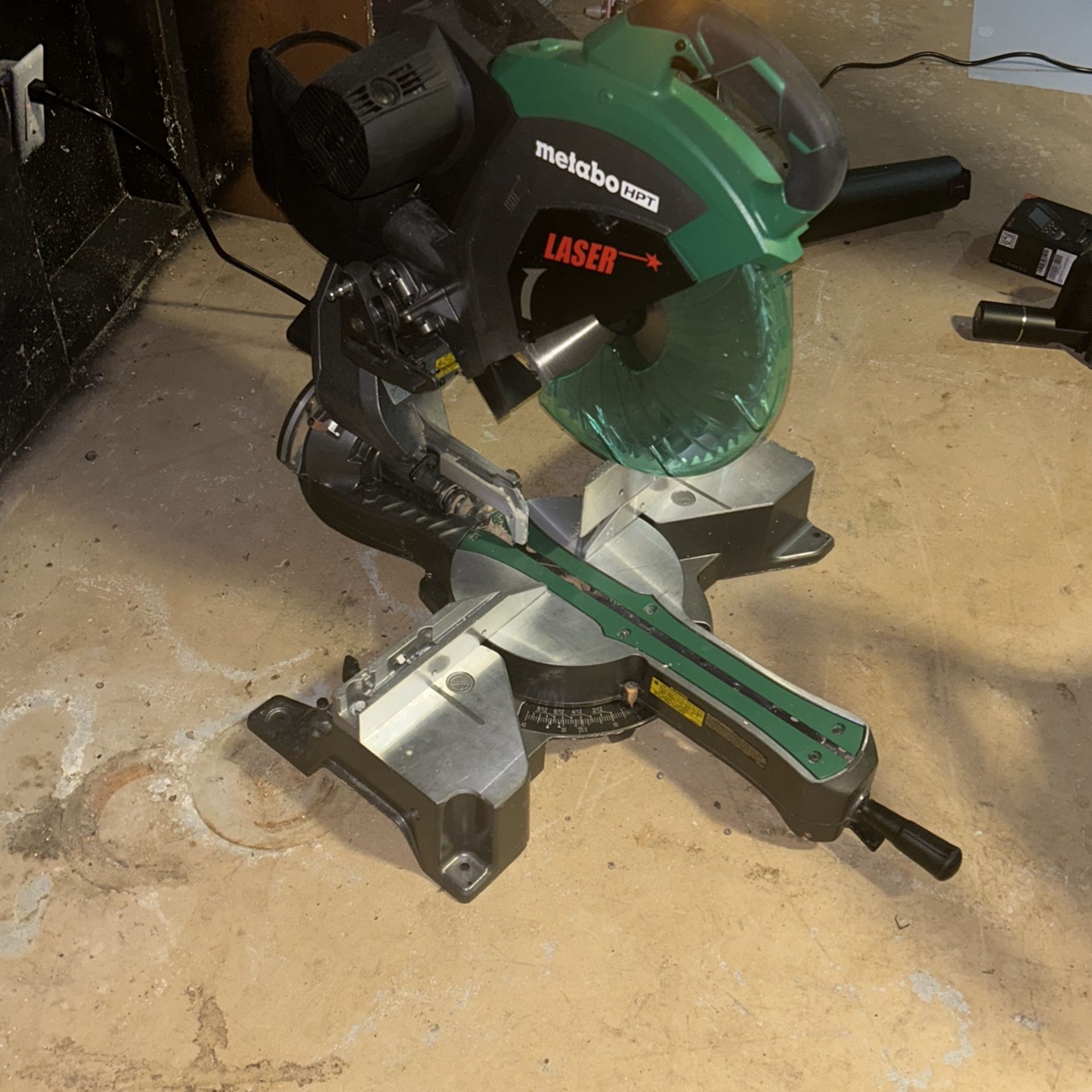 12 Inch  Metabo HPT Miter Saw