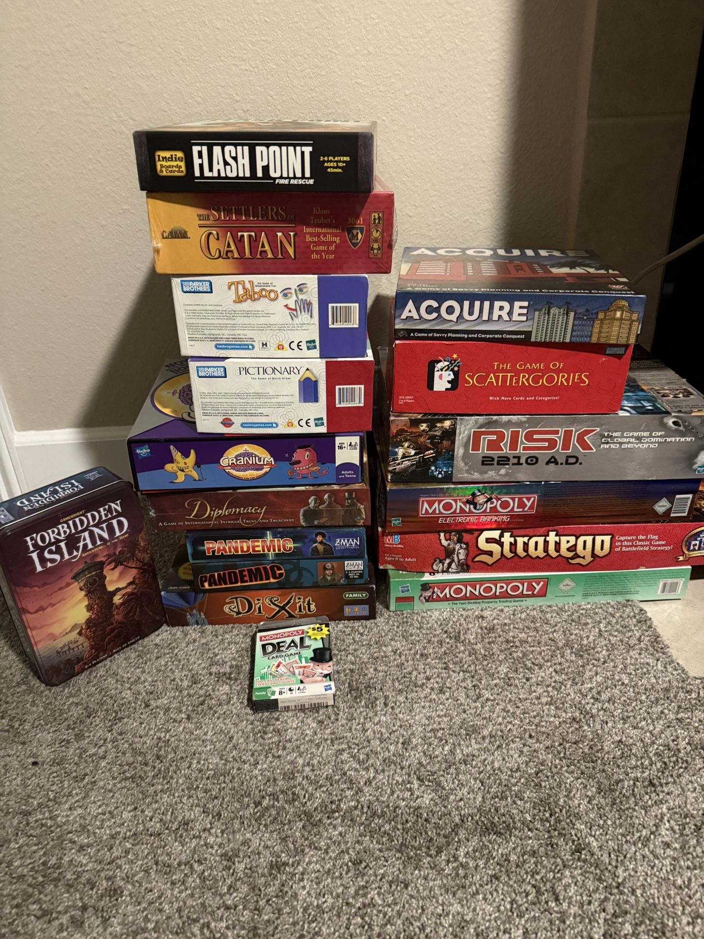 Board Games Lot