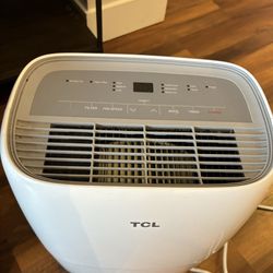 TCL Dehumidifier 