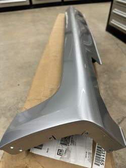 06-08 Acura TL Front Driver Side Rocker Panel