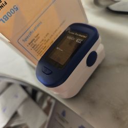 Finger Pulse Oximeter