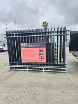 BRAND NEW  SITE FENCE EACH PANEL FOR SALE
10FT X 6FT POWDER COATER INCLUDING POST AND HARDWARE FOR ANY QUESTION TEXT ME PLEASE