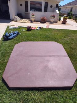 Spa cover - used