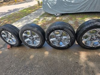 Honda CRV OEM 18 Inch Sport Rims And Tires Lug Pattern 5x114.3mm