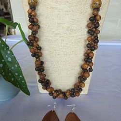 Organic Tagua Nut Necklace SET. EARRINGS 