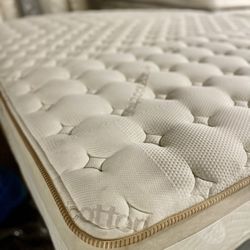 King Size Mattress Medium Firm Luxury Mattress With Breathable Organic Top
