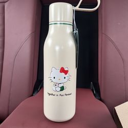 Starbucks Hello Kitty 20oz Water Bottle