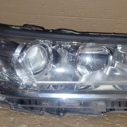 2014 2015 2016 Toyota Highlander Right Side Headlight Halogen Oem 