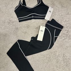 Brand New Black Alo Set Size Xs Or S Pickup Available ‼️‼️