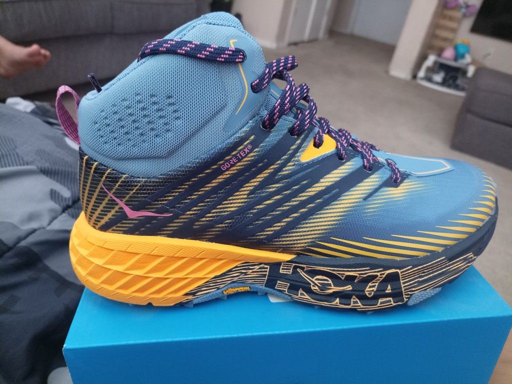 Women's Hoka Hiking Shoes New! Send Me Offers Pick Up Only.