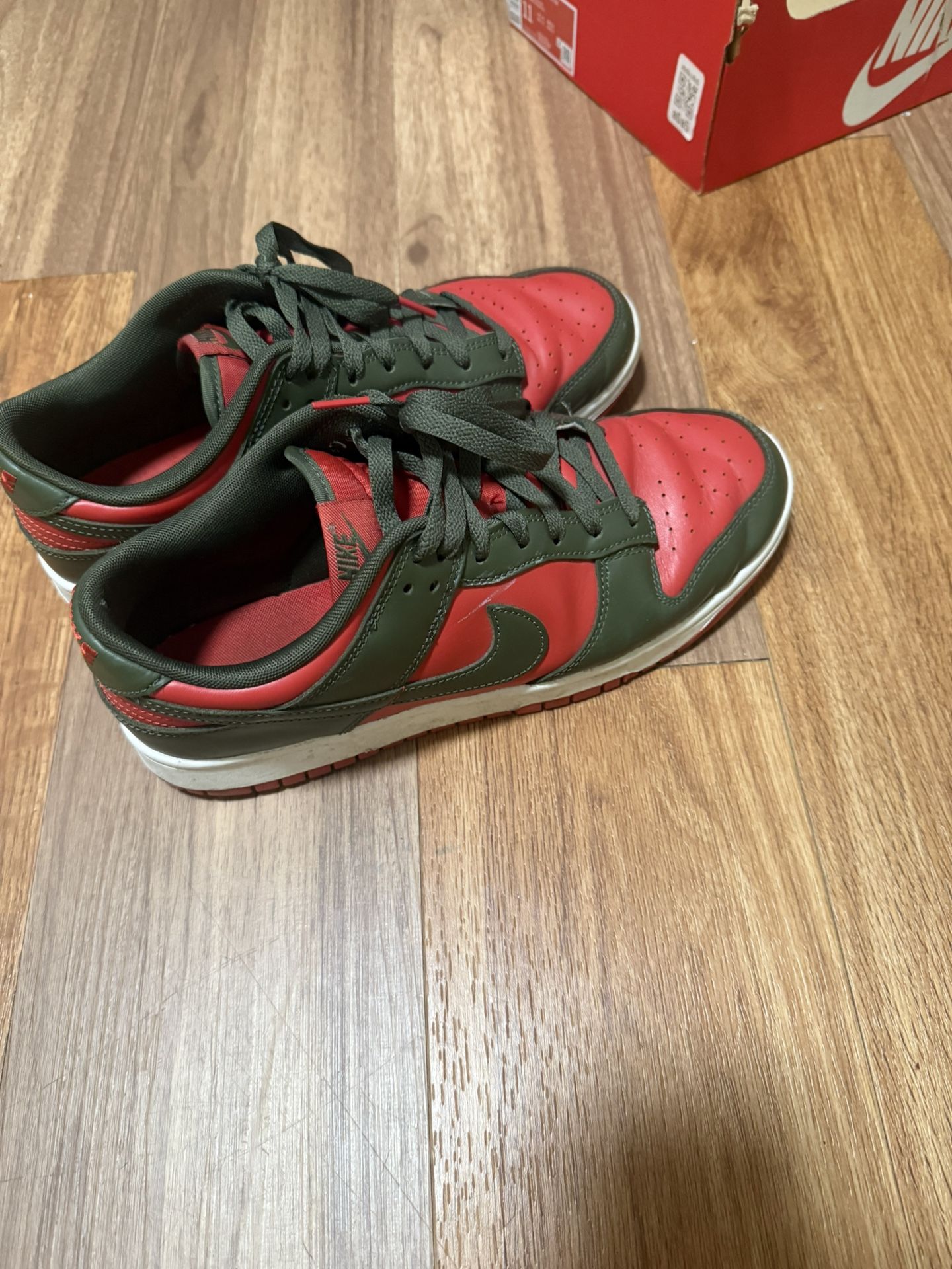 10.5 Nike Dunk Low Mystic Red Cargo Khaki
