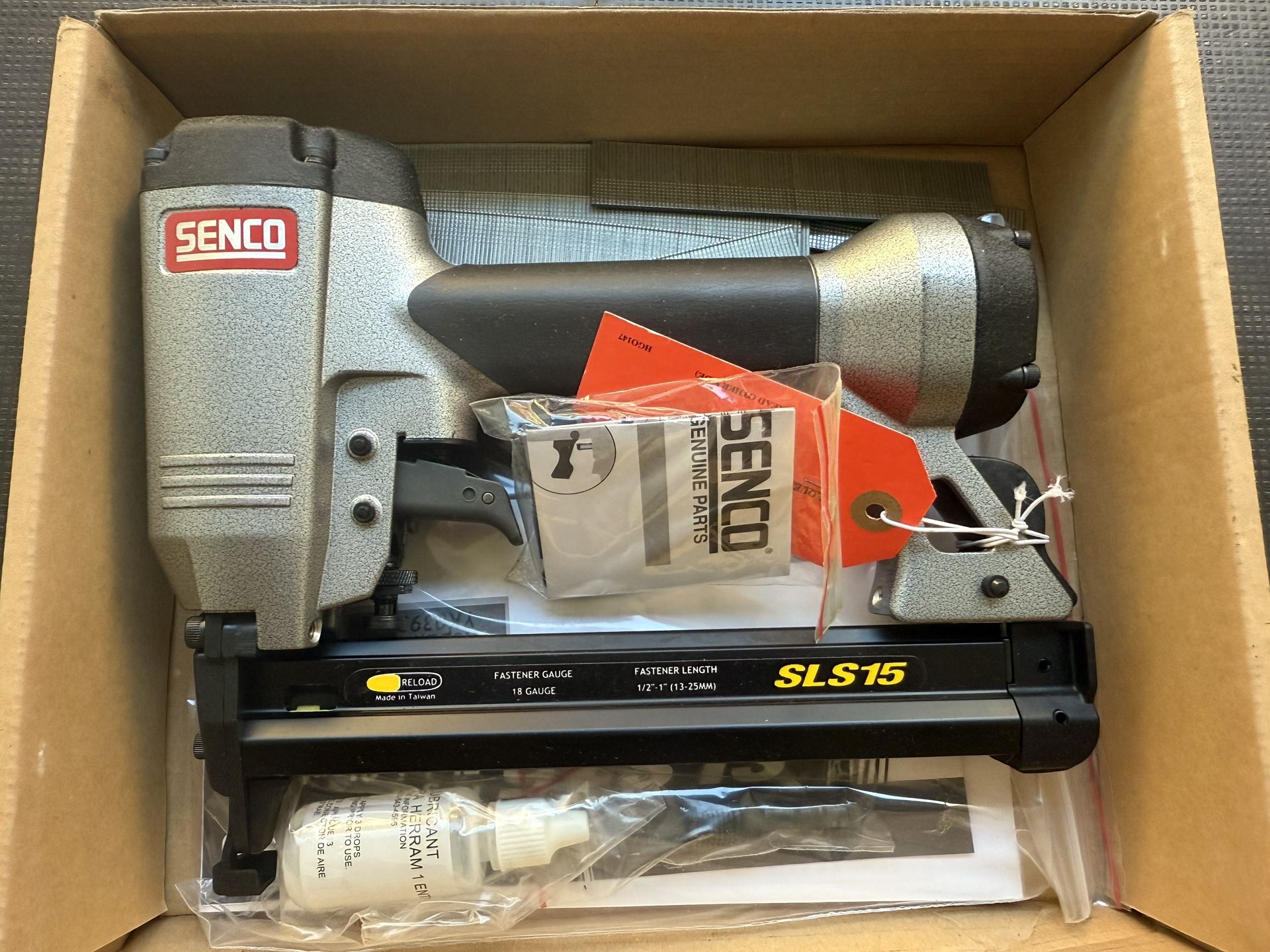 Senco SLS15 Nail Gun