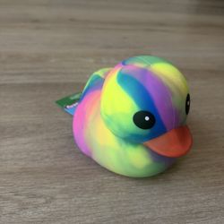 squeezy duck new