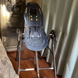 Inversion table