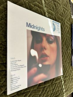 Taylor Swift midnights 12” Vinyl New Sealed. 