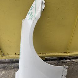 2017 HYUNDAI GENESIS G90 FENDER 