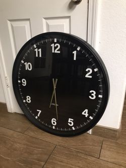 Big Clock 29.5 X 29.5