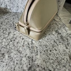 New Gold Cosmetic/jewelry Case