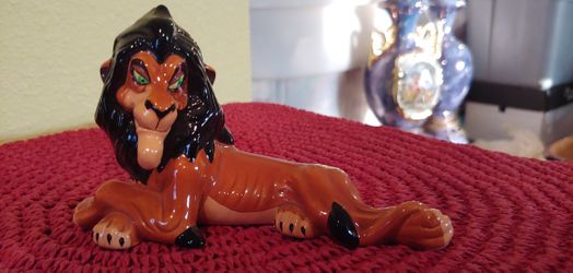 DISNEY "SCAR" FIGURINE