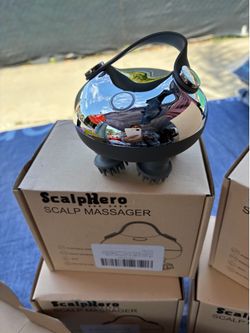 BRAND NEW SCALPHERO MASSAGER PORTABLE SIZE