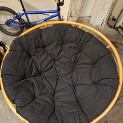 Papasan Chair