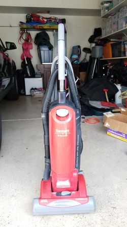 Sanitaire vacuum cleaner