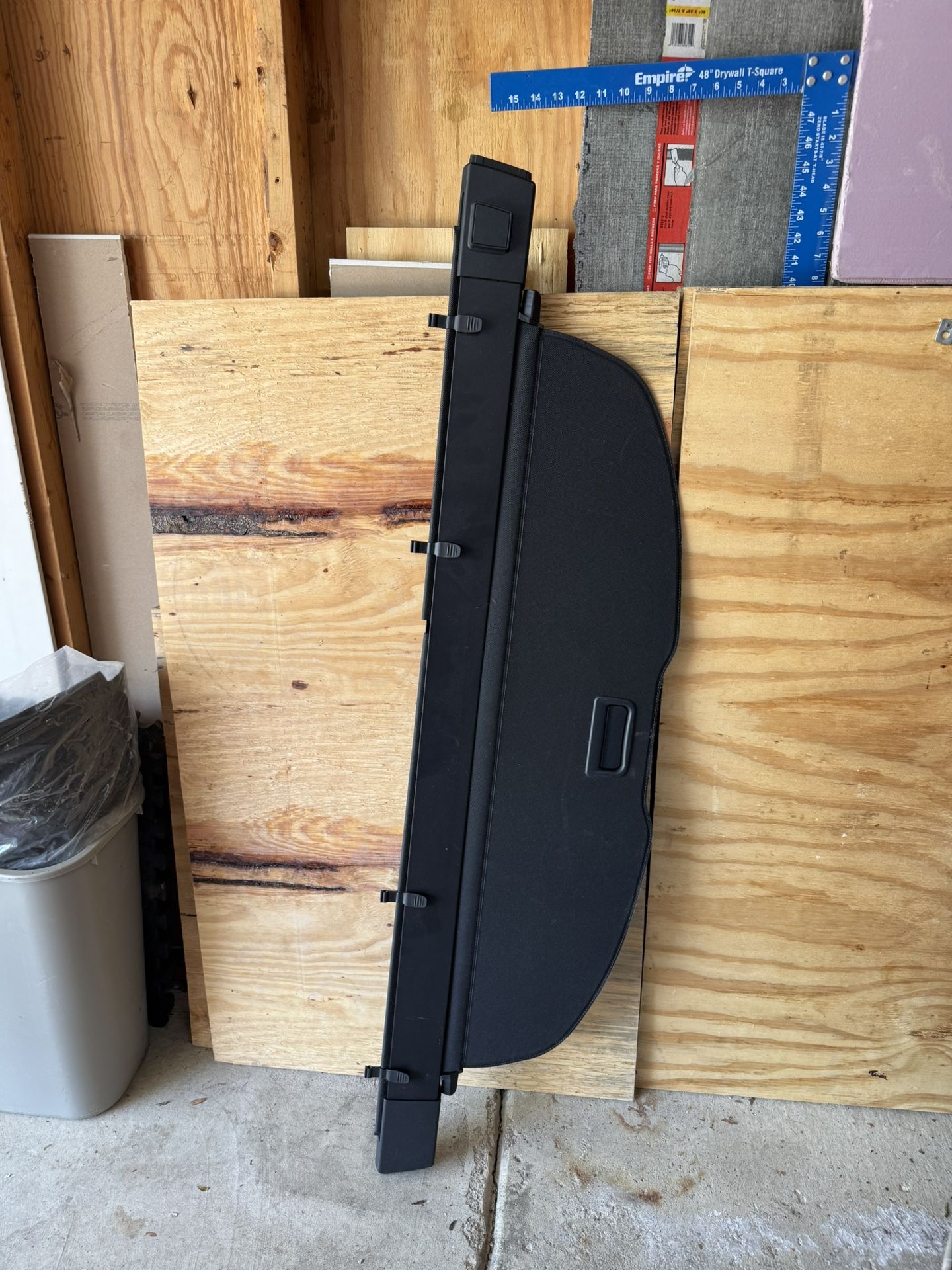 Porsche Cayenne cargo cover