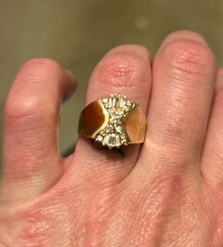 Gorgeous  diamond ring
