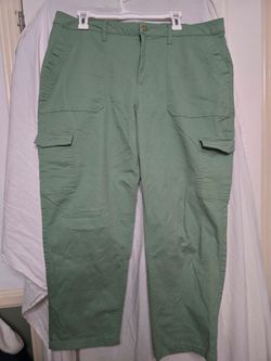 Cargo pants/womens