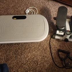 Merch XL Vibration Plate with Bluetooth capabilities and stepper with flex straps