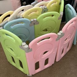 Baby Play Pin