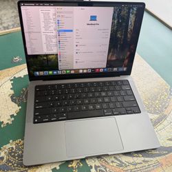 MacBook Pro 14 M1 Max 32Gb 512Gb 201 Cycles