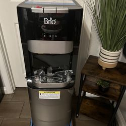 Water Dispenser 💧