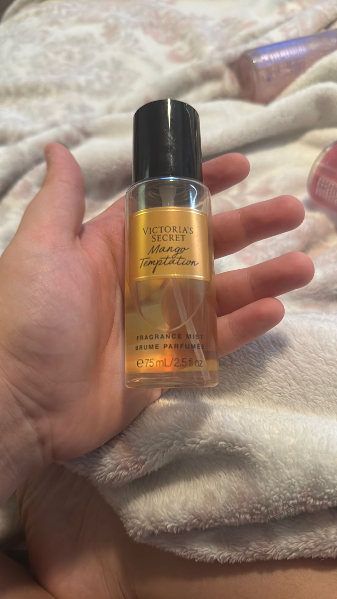 Victoria’s Secret Mango Temptation, Fragrance Mist