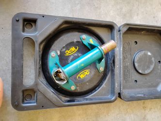 Glazer's tool suction cup