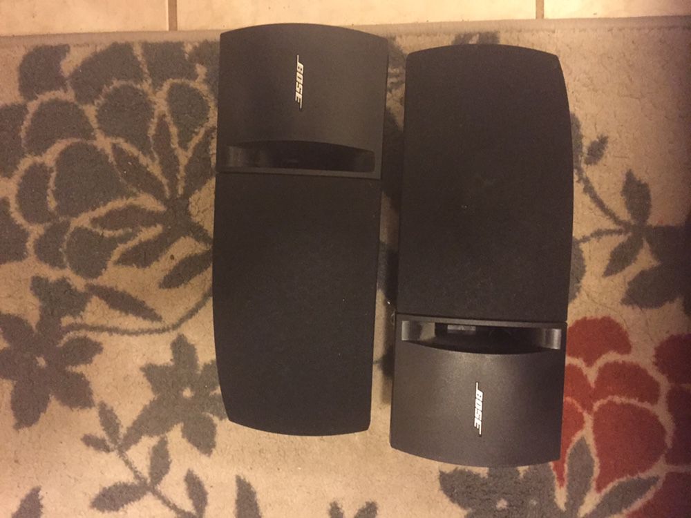 Bose 161 Speakers