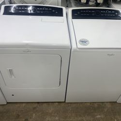 Whirlpool Set Washer And Dryer Gas Good Condition We Delivery 
