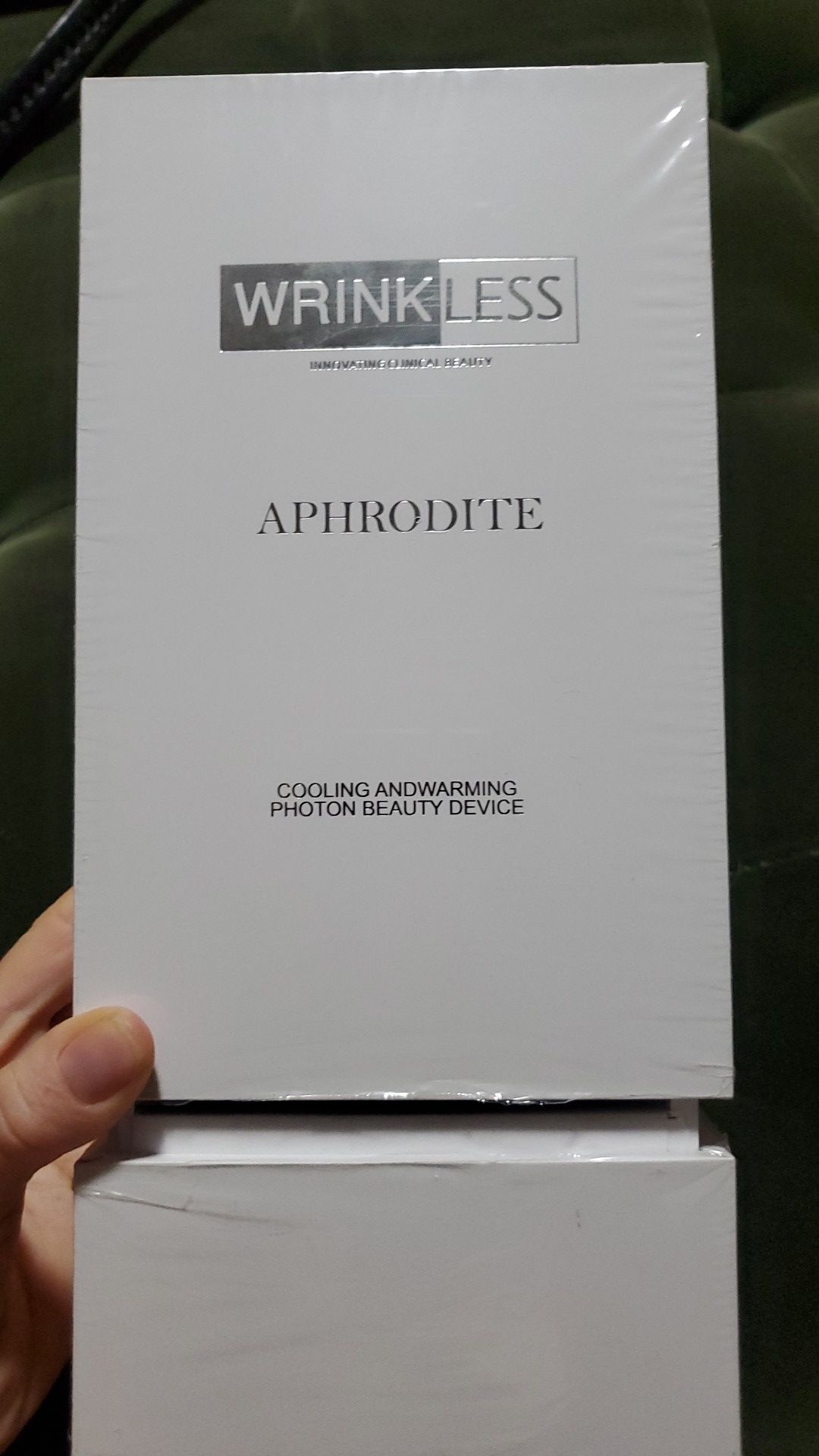 L'Core Paris Wrinkless Aphrodite Cooling and Warming Photon Beauty Device