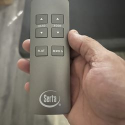 Serta QUEEN adjustable Bed