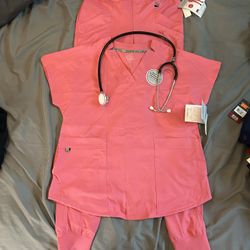 Women’s NEW Pink Scrub Set