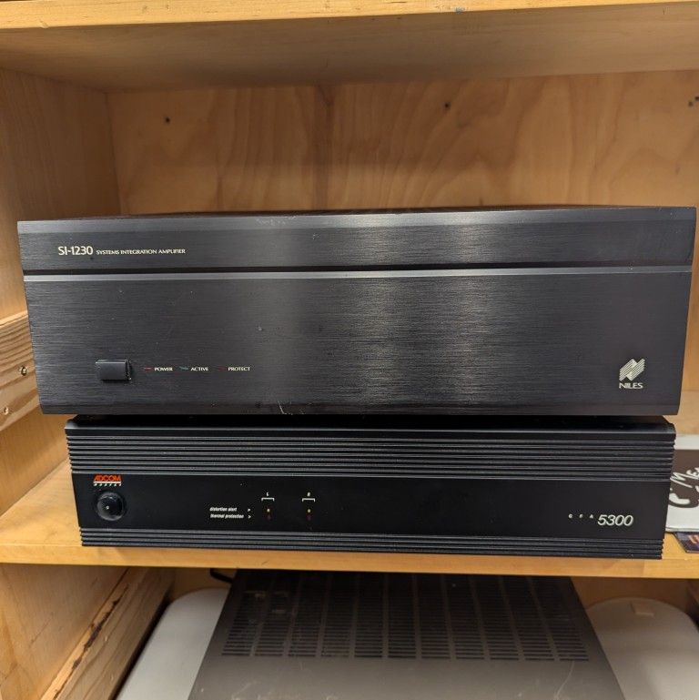 Niles SI-1230 Systems Integration Amplifier