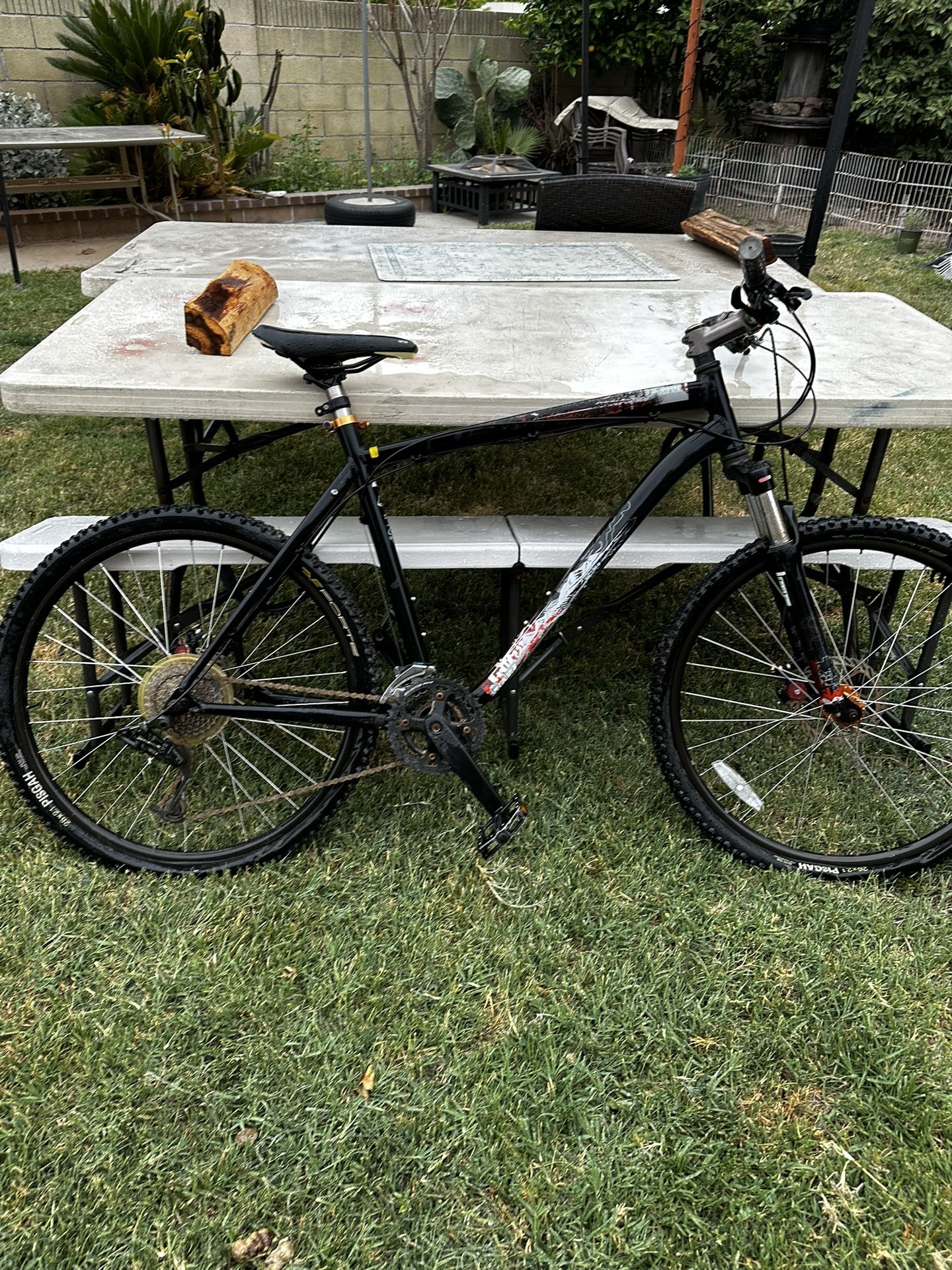Specialized Hardrock Frame Size XL 26 Inch Tires Used 