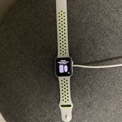 Apple Watch 2 38mm with Small & Medium Strap