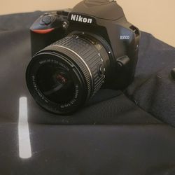 Nikon D3500