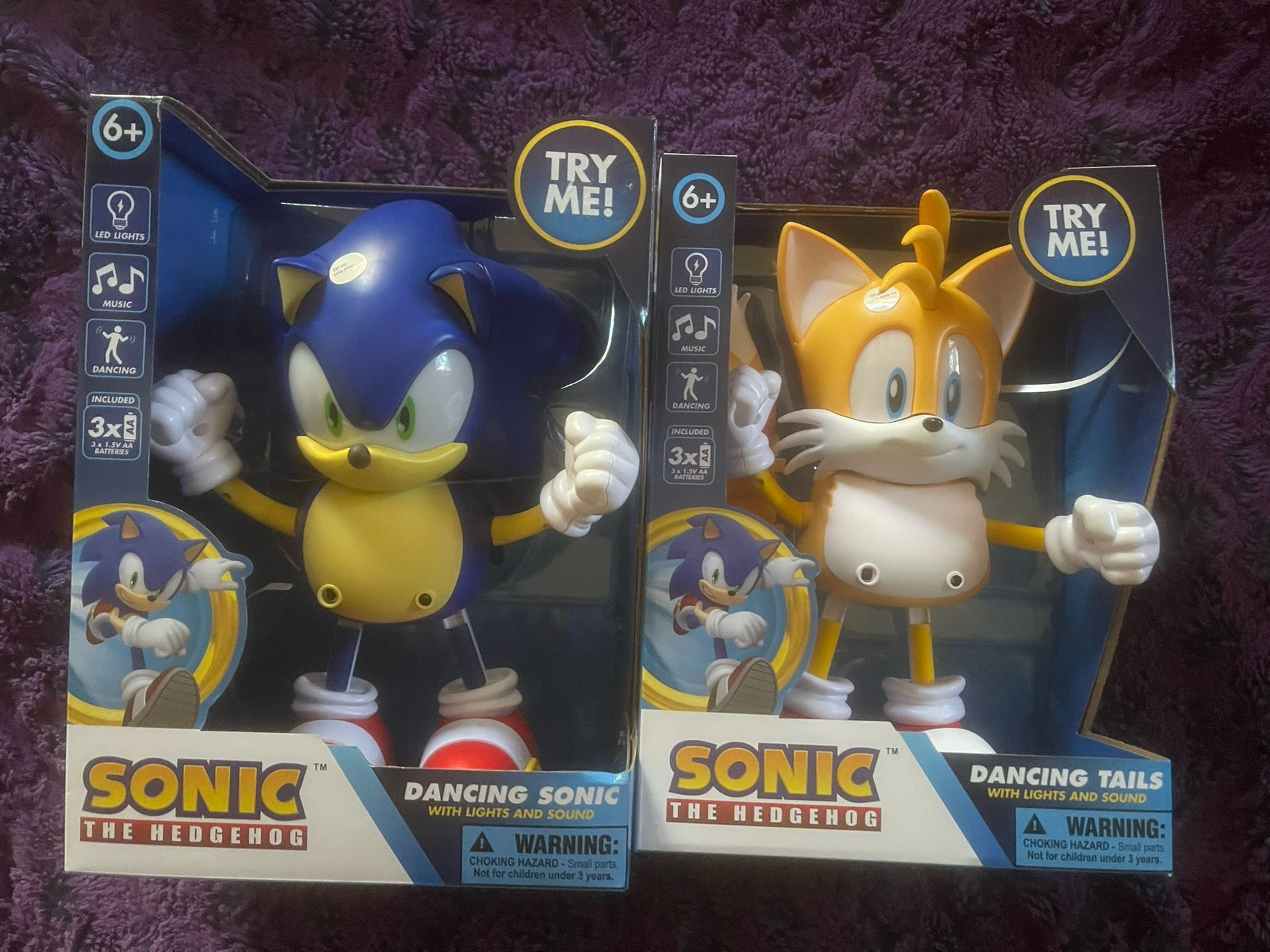Sonic the Hedgehog AND Tales Dancing Robots