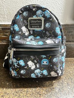 NWT Disney Parks Haunted Mansion Loungefly