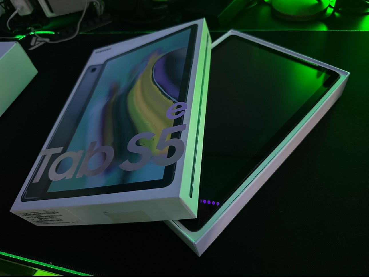 Samsung Tab S5e (t720) OLED Tablet (Like New)