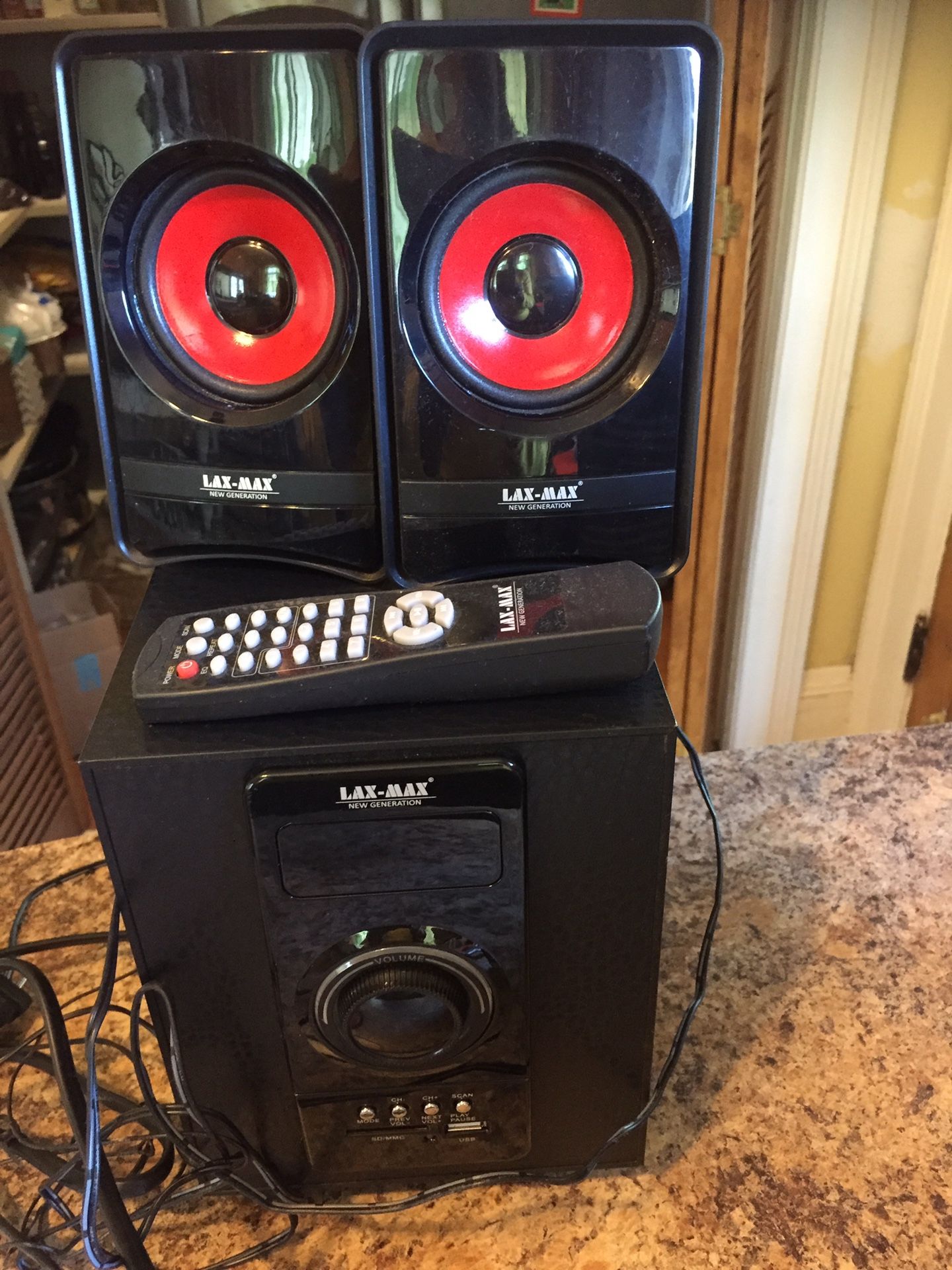 Lax Max Blue Tooth Speaker for Sale in Lynchburg VA OfferUp