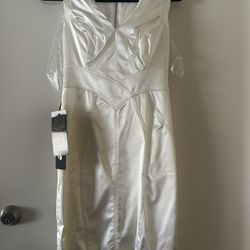 New Bebe Women Fitted Dress White Satin
